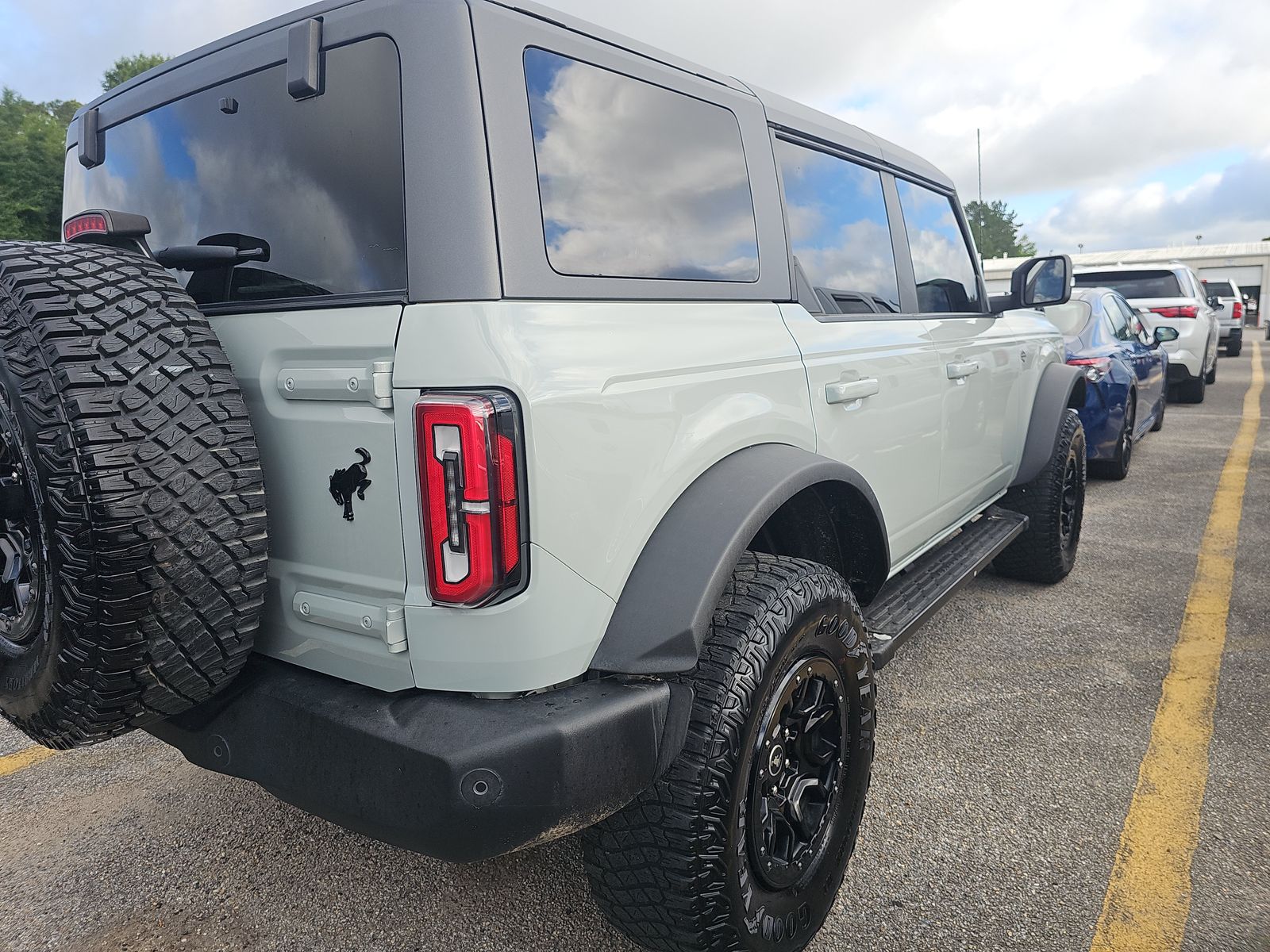 FORD BRONCO - 5