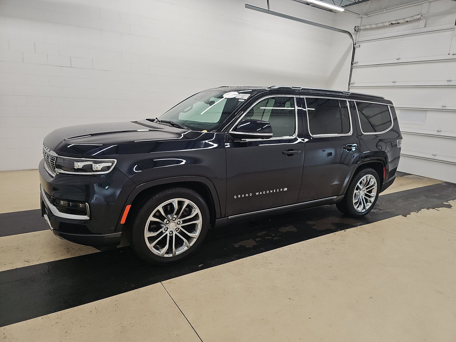 2022 Jeep Grand Wagoneer Series II 4WD's photo