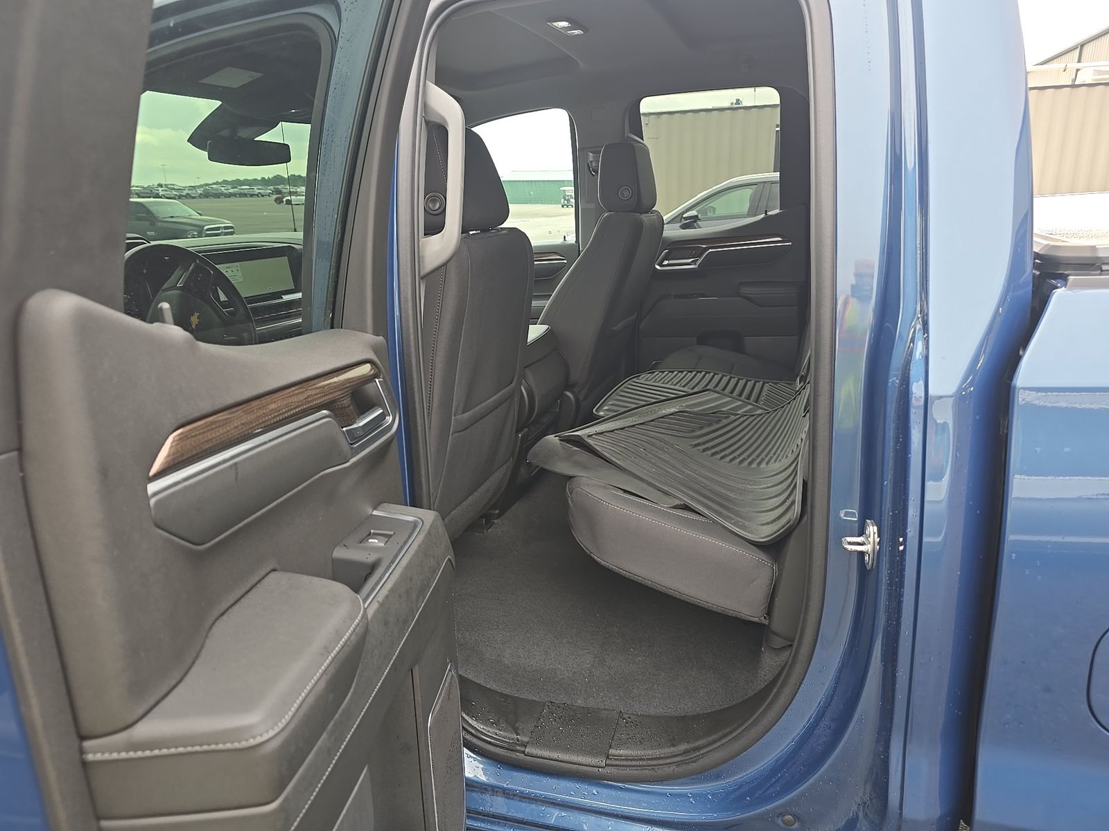 2024 Chevrolet Silverado 1500 LT AWD