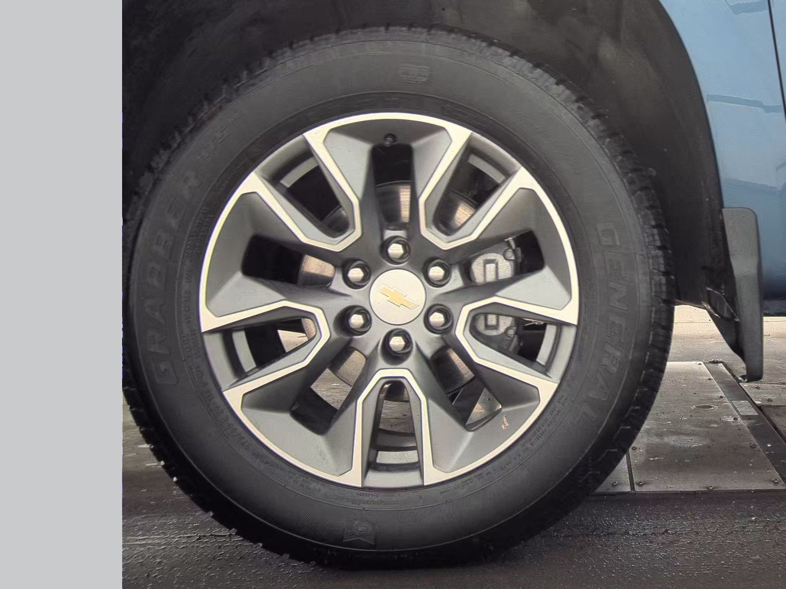2024 Chevrolet Silverado 1500 LT AWD