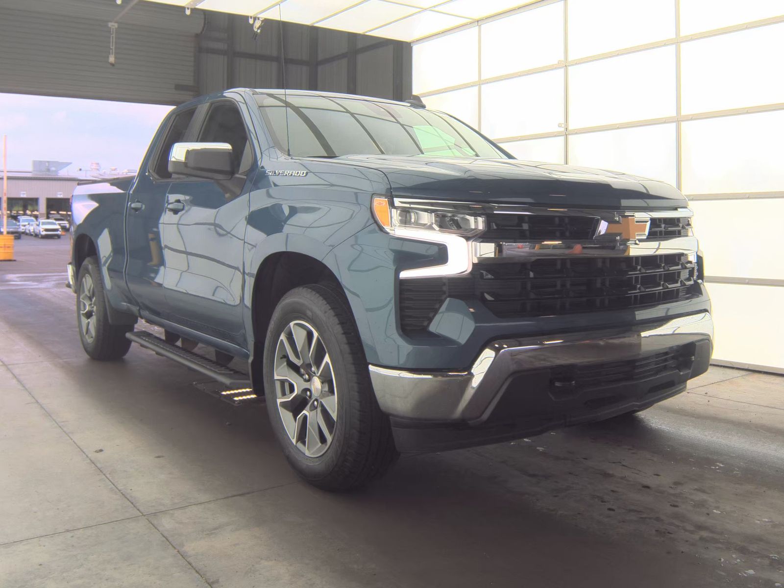 2024 Chevrolet Silverado 1500 LT AWD