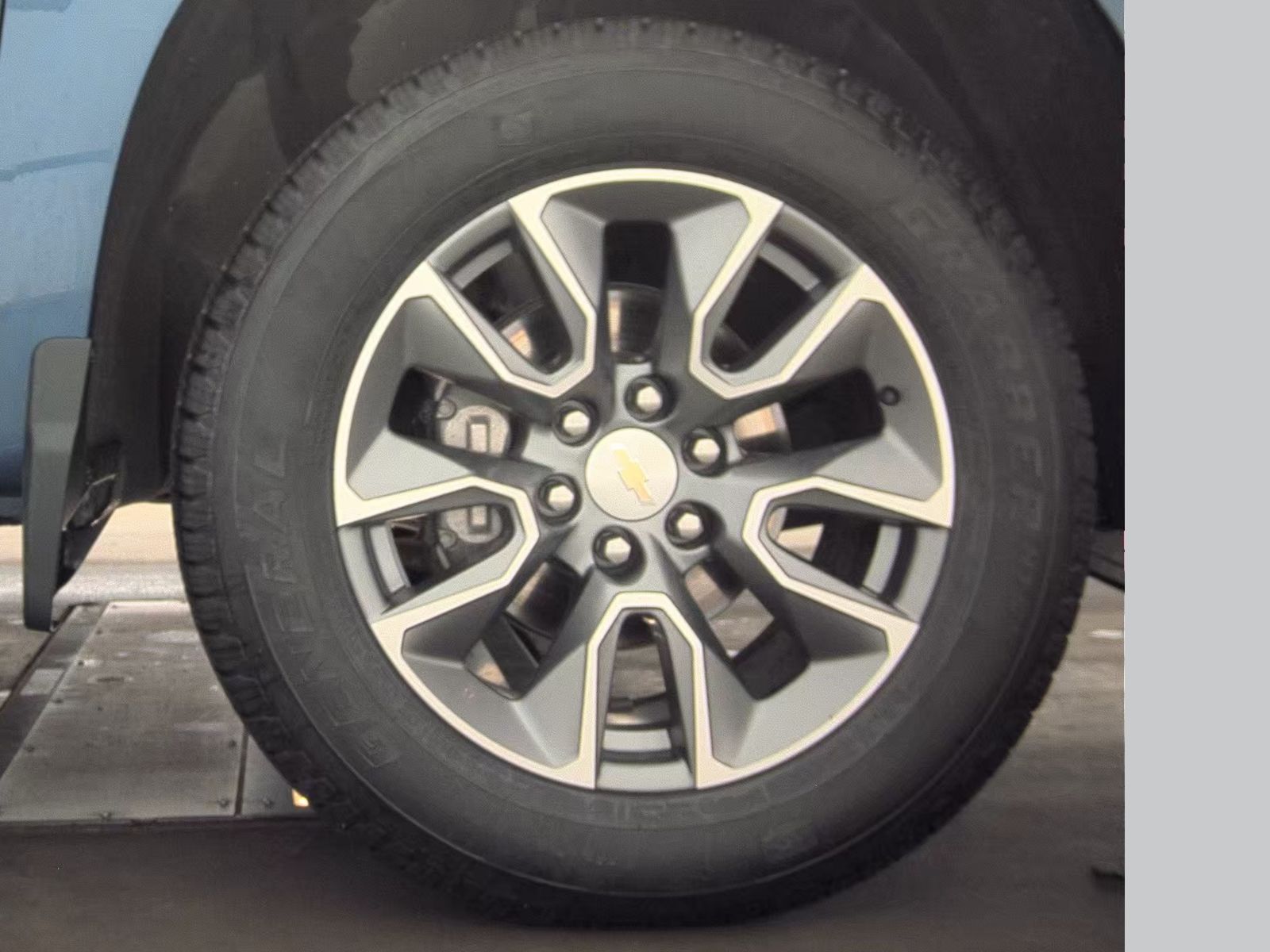 2024 Chevrolet Silverado 1500 LT AWD