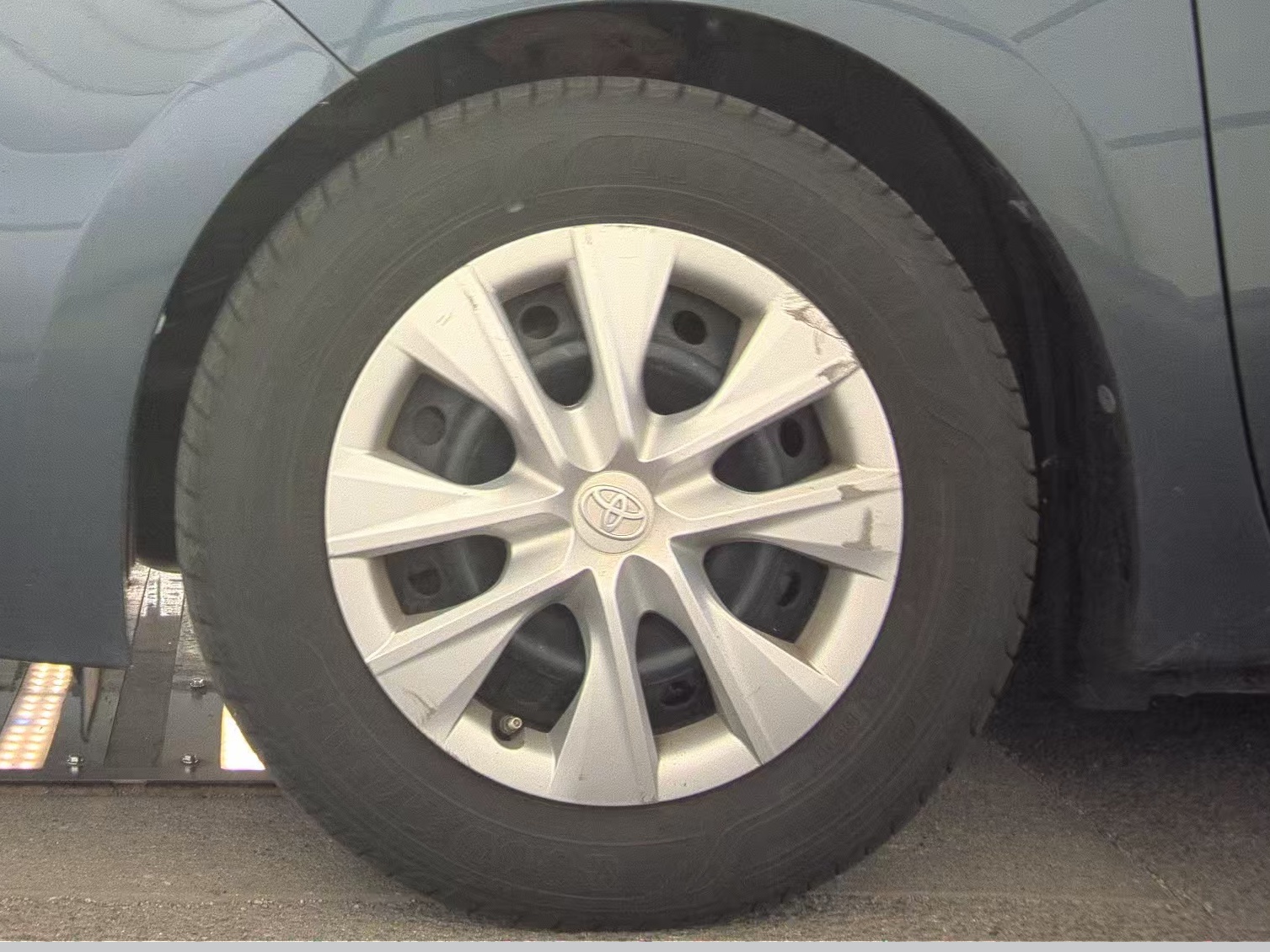 TOYOTA COROLLA - 10