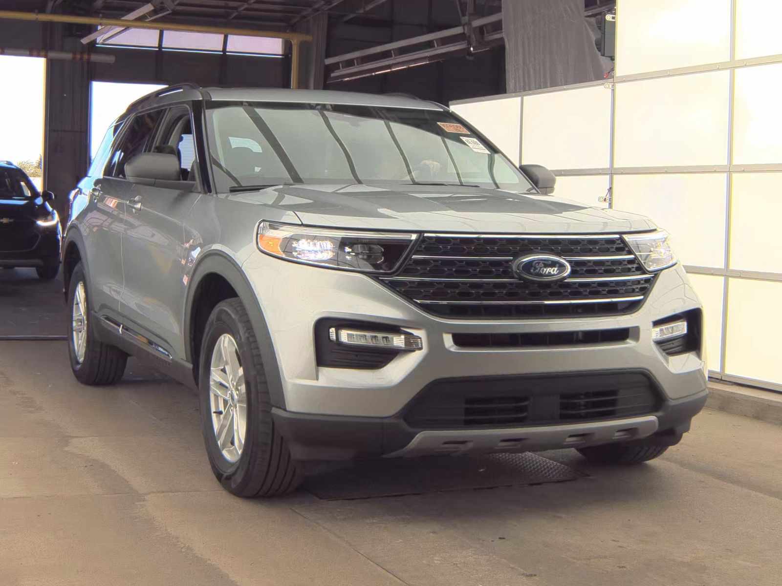 FORD EXPLORER - 5