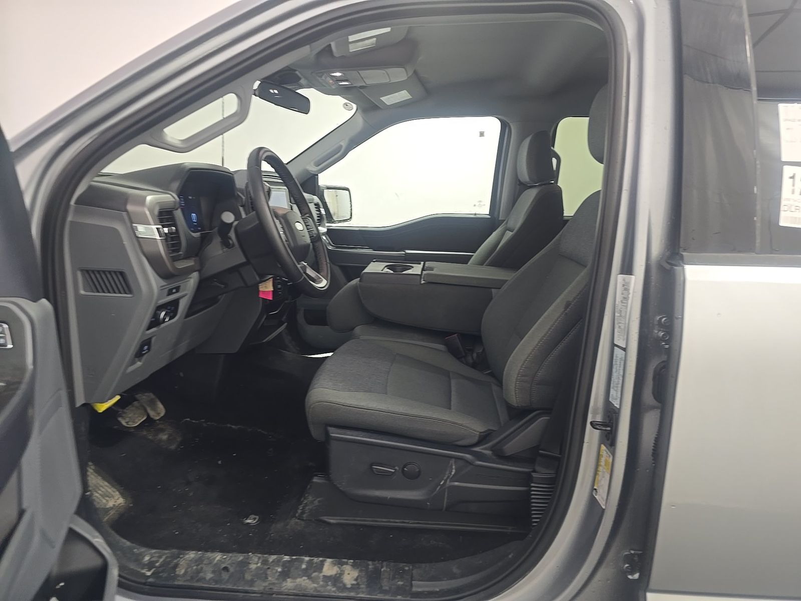 2025 Ford F-150 XLT AWD