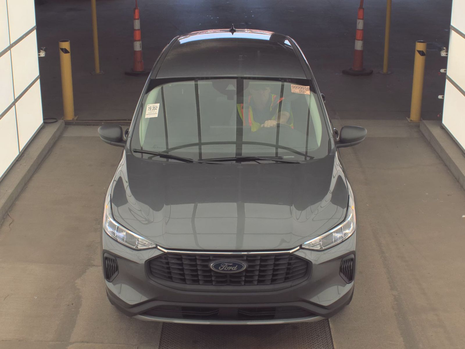 FORD ESCAPE - 3