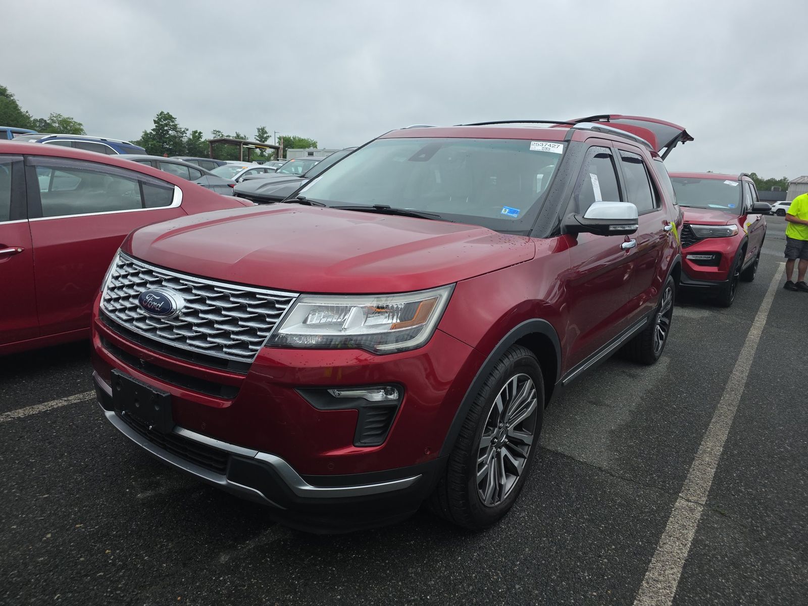 FORD EXPLORER - 1