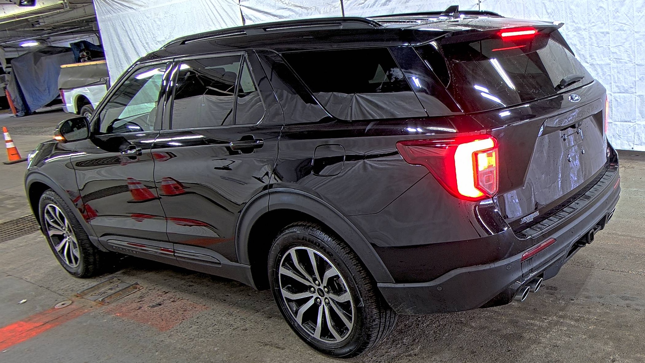 FORD EXPLORER - 7