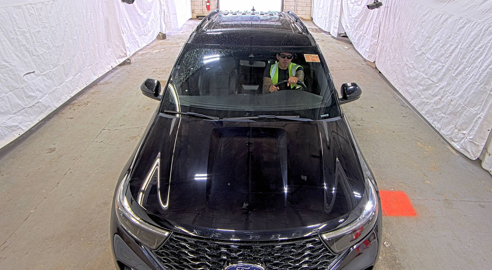 FORD EXPLORER - 3