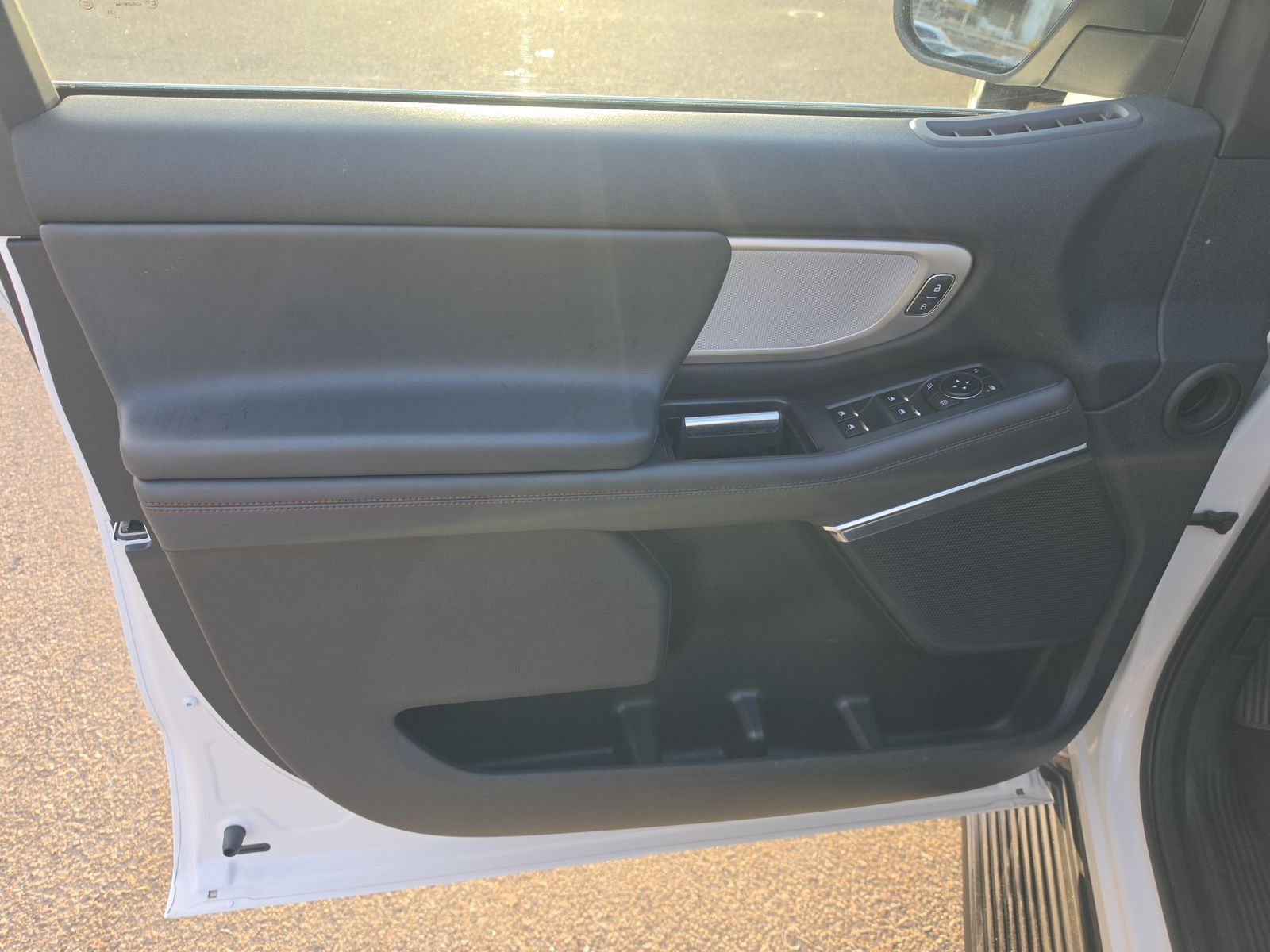 FORD EXPEDITION MAX - 10