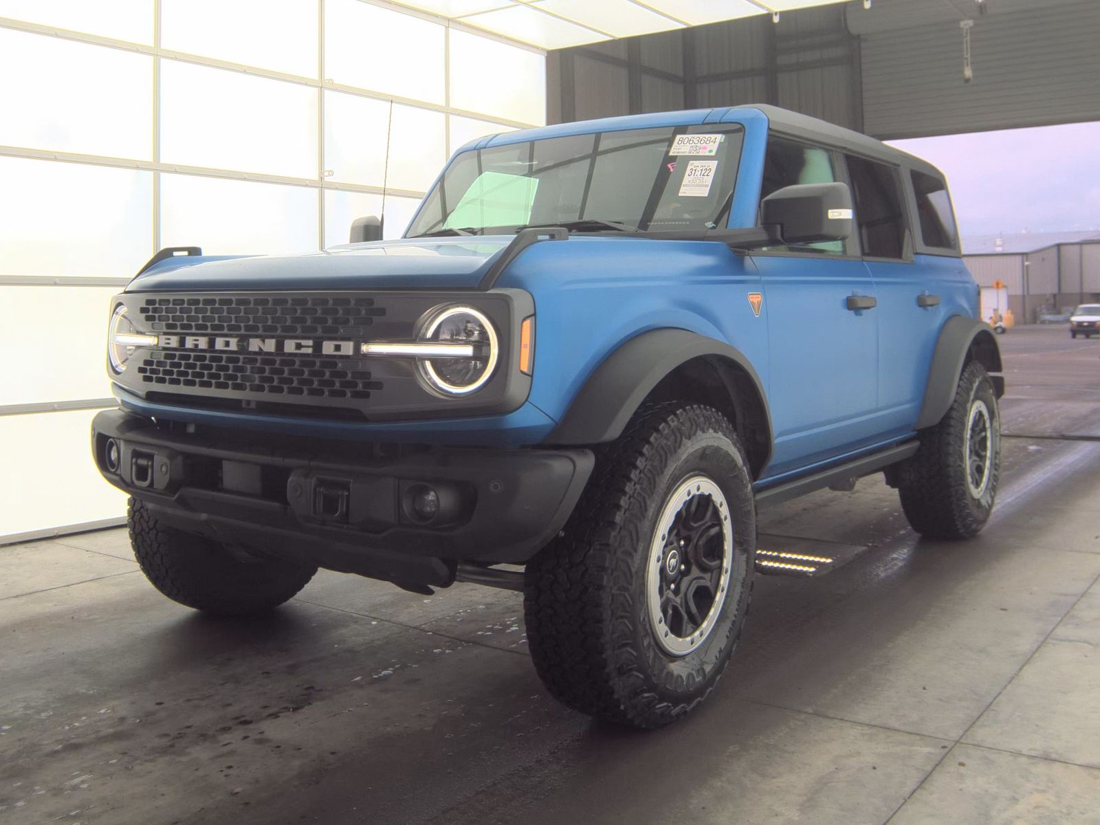 FORD BRONCO - 1