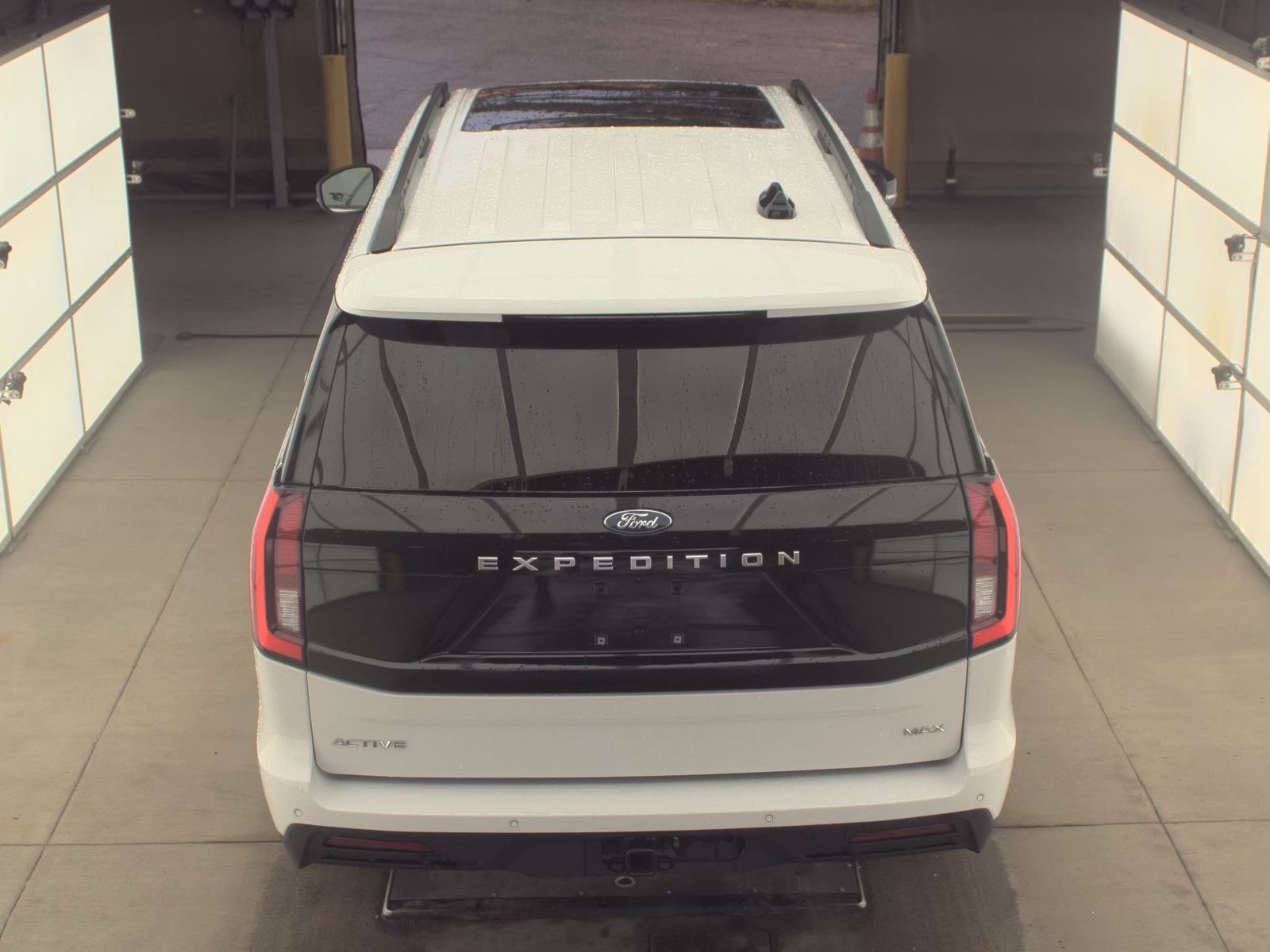 FORD EXPEDITION MAX - 7