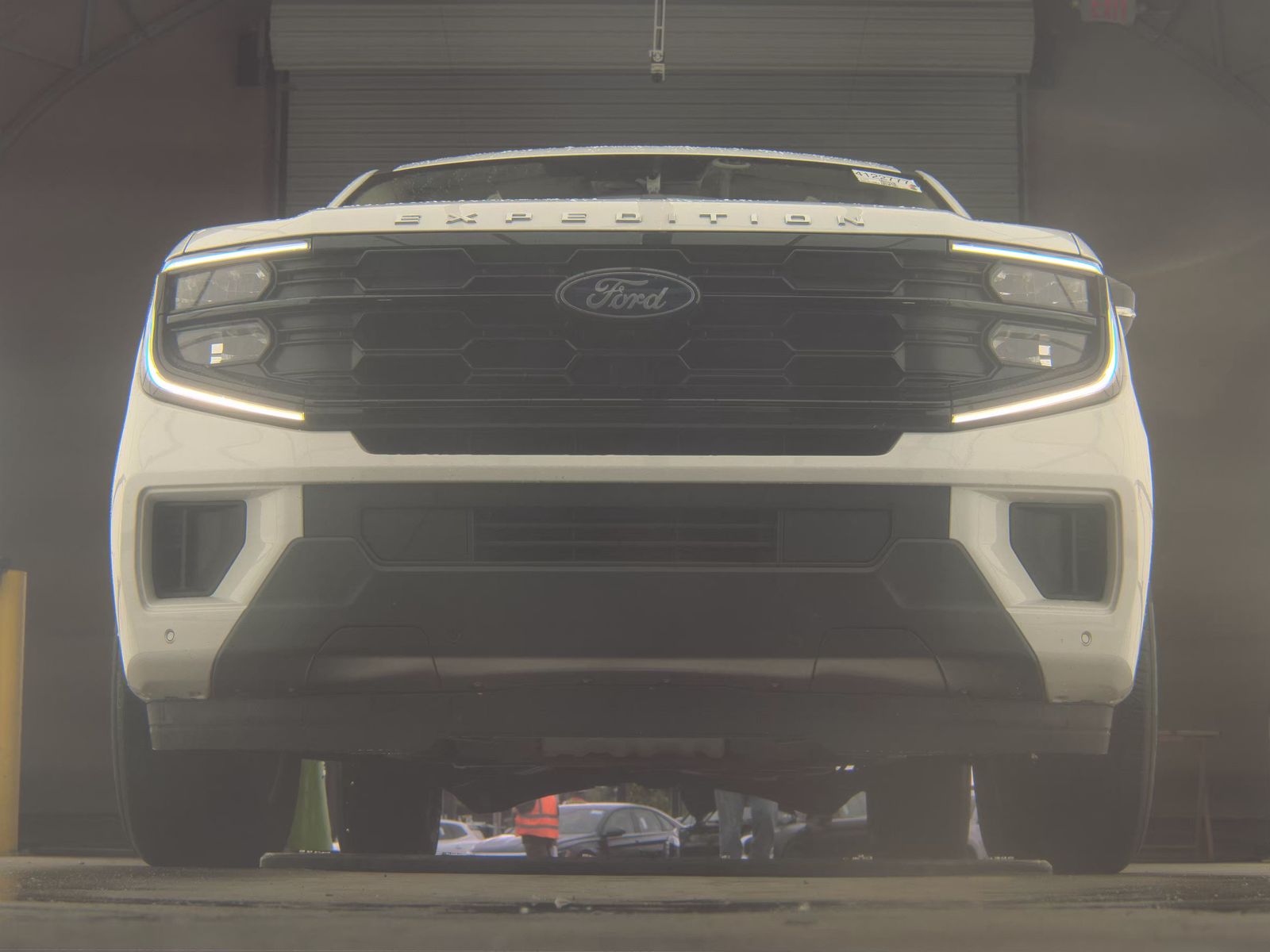 FORD EXPEDITION MAX - 4