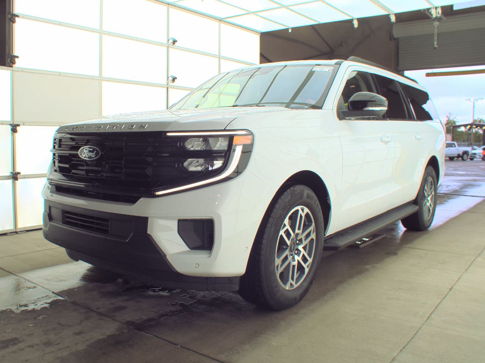 FORD EXPEDITION MAX - 1
