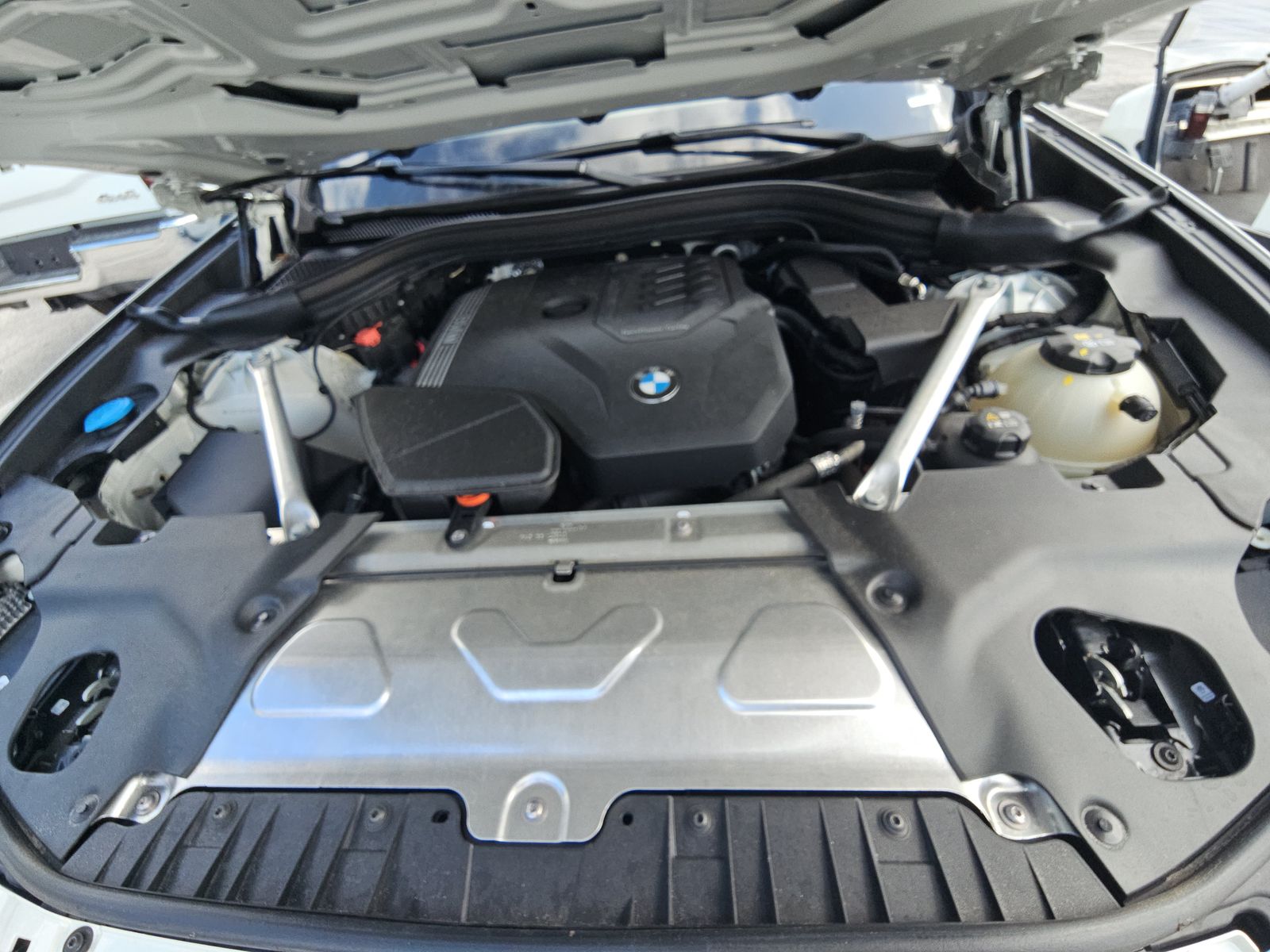 2025 BMW X4 xDrive30i AWD