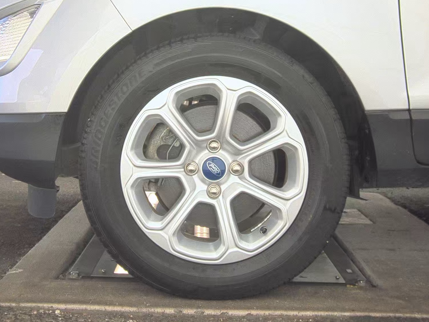 FORD ECOSPORT - 10