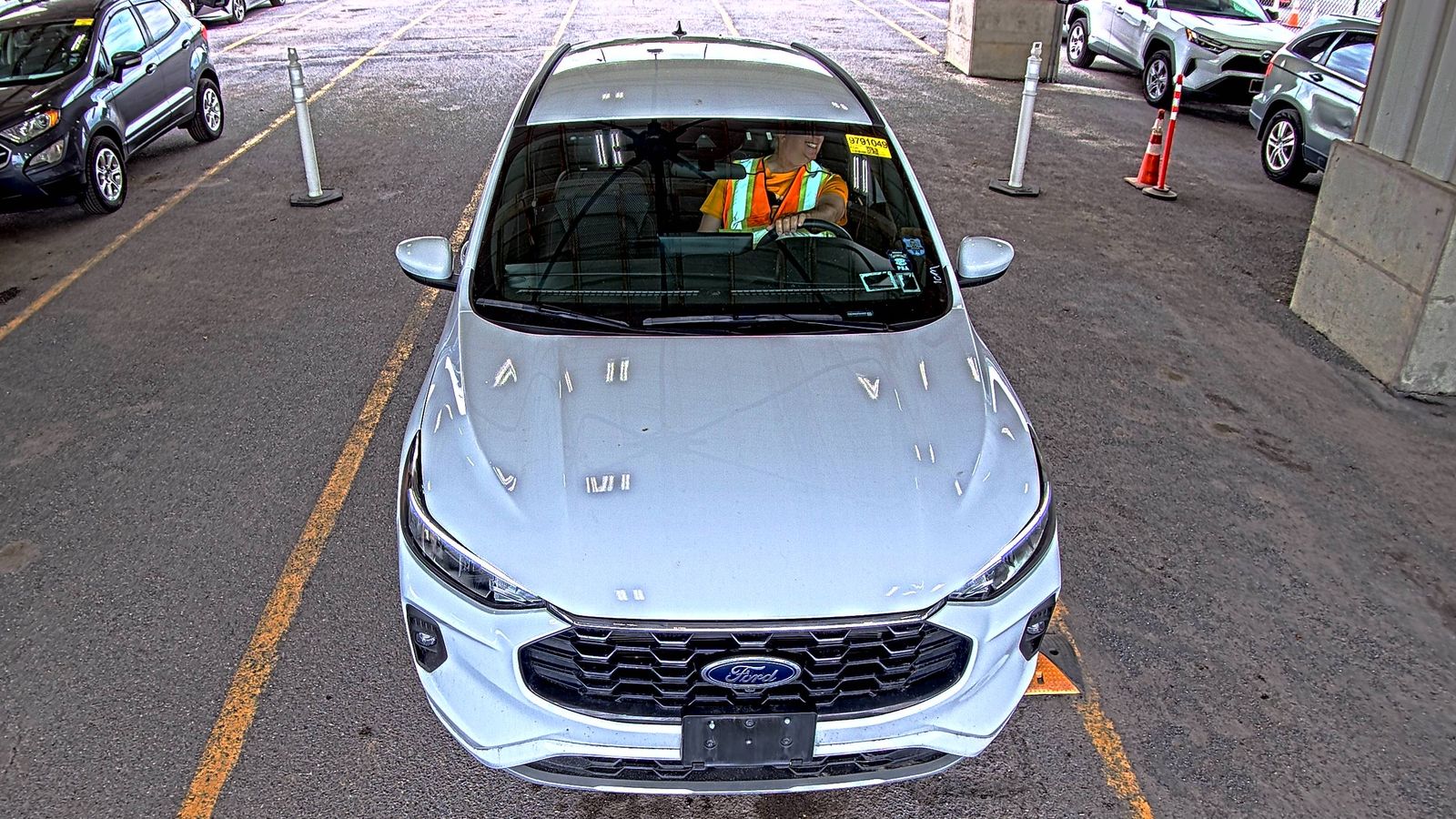 FORD ESCAPE - 3