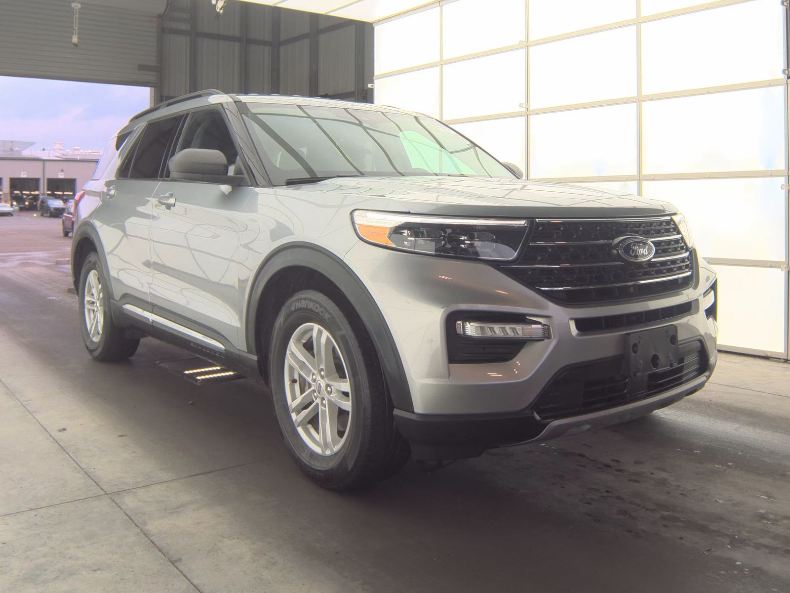 FORD EXPLORER - 5