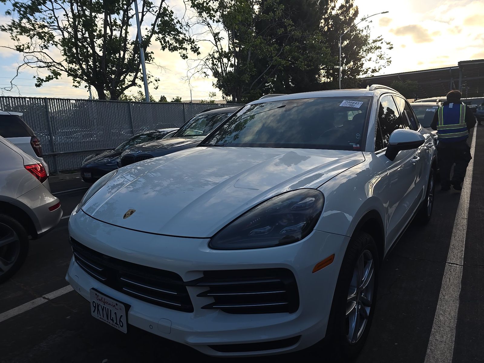 PORSCHE CAYENNE - 1