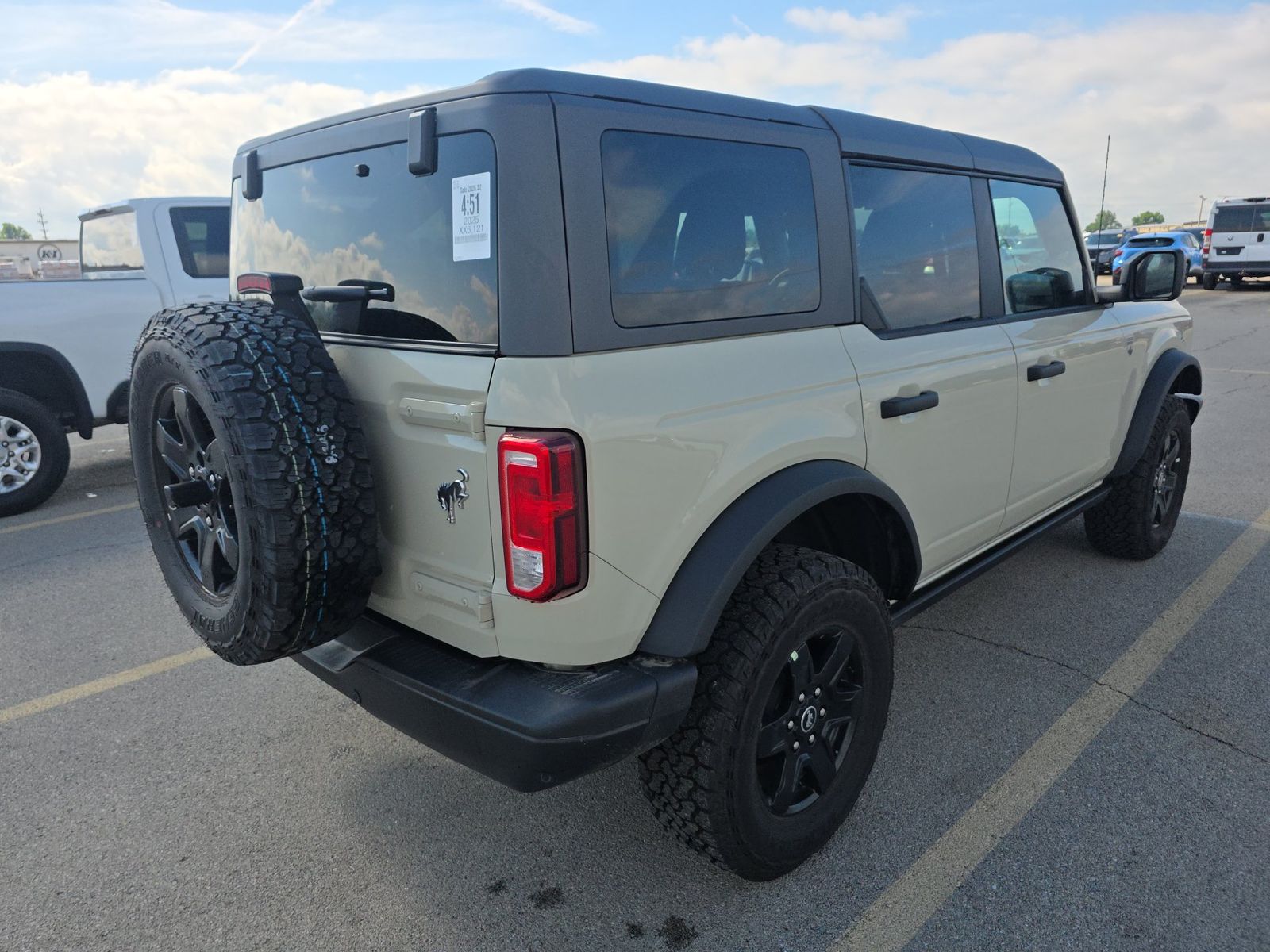 FORD BRONCO - 5