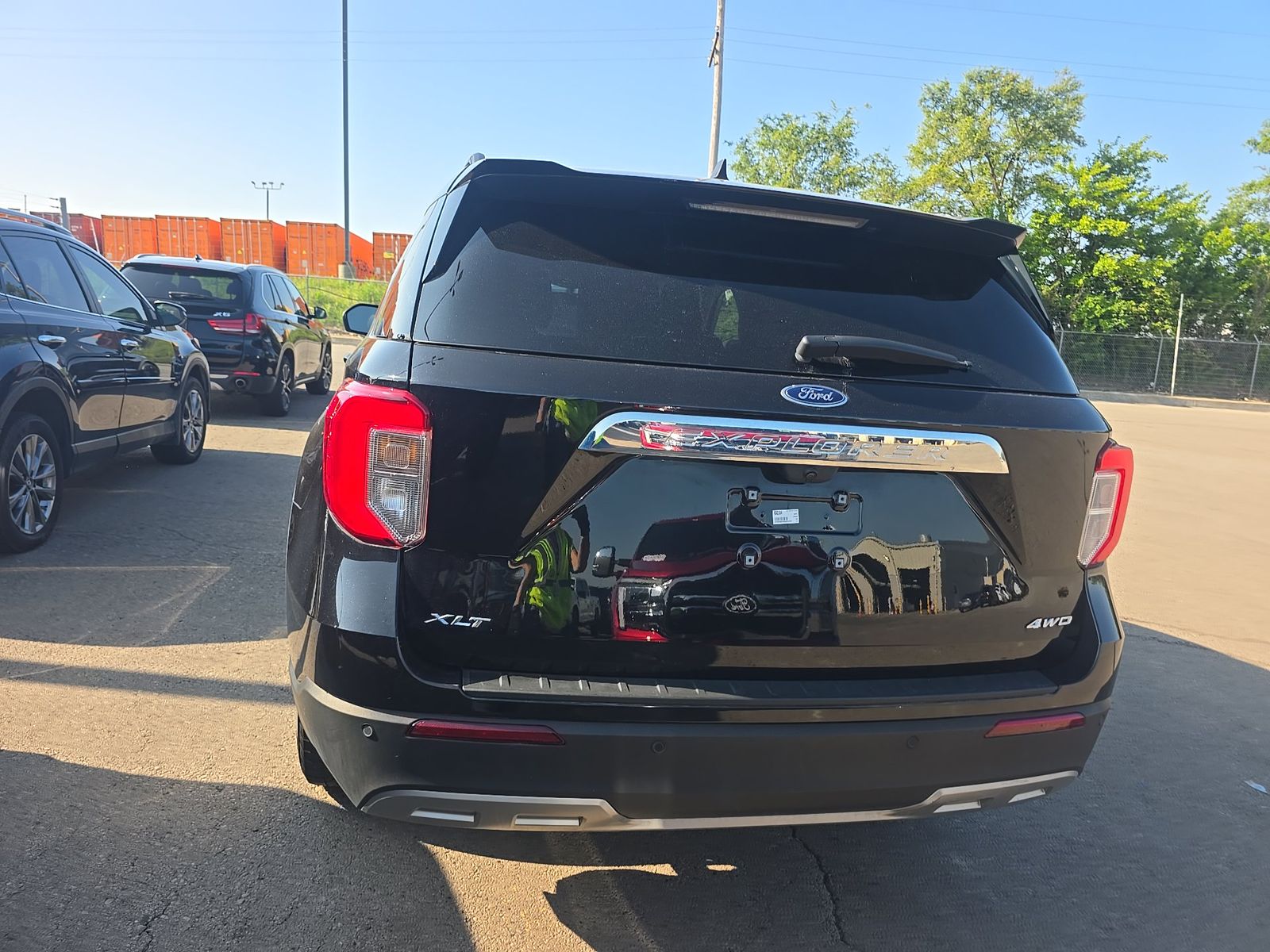 FORD EXPLORER - 6
