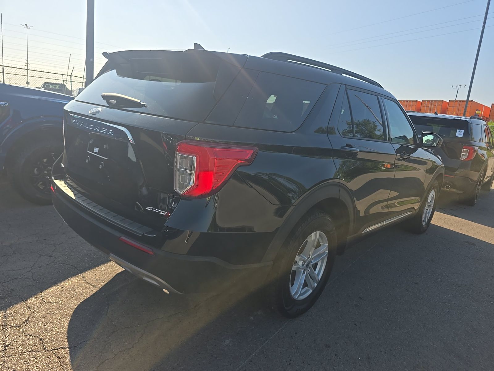 FORD EXPLORER - 5