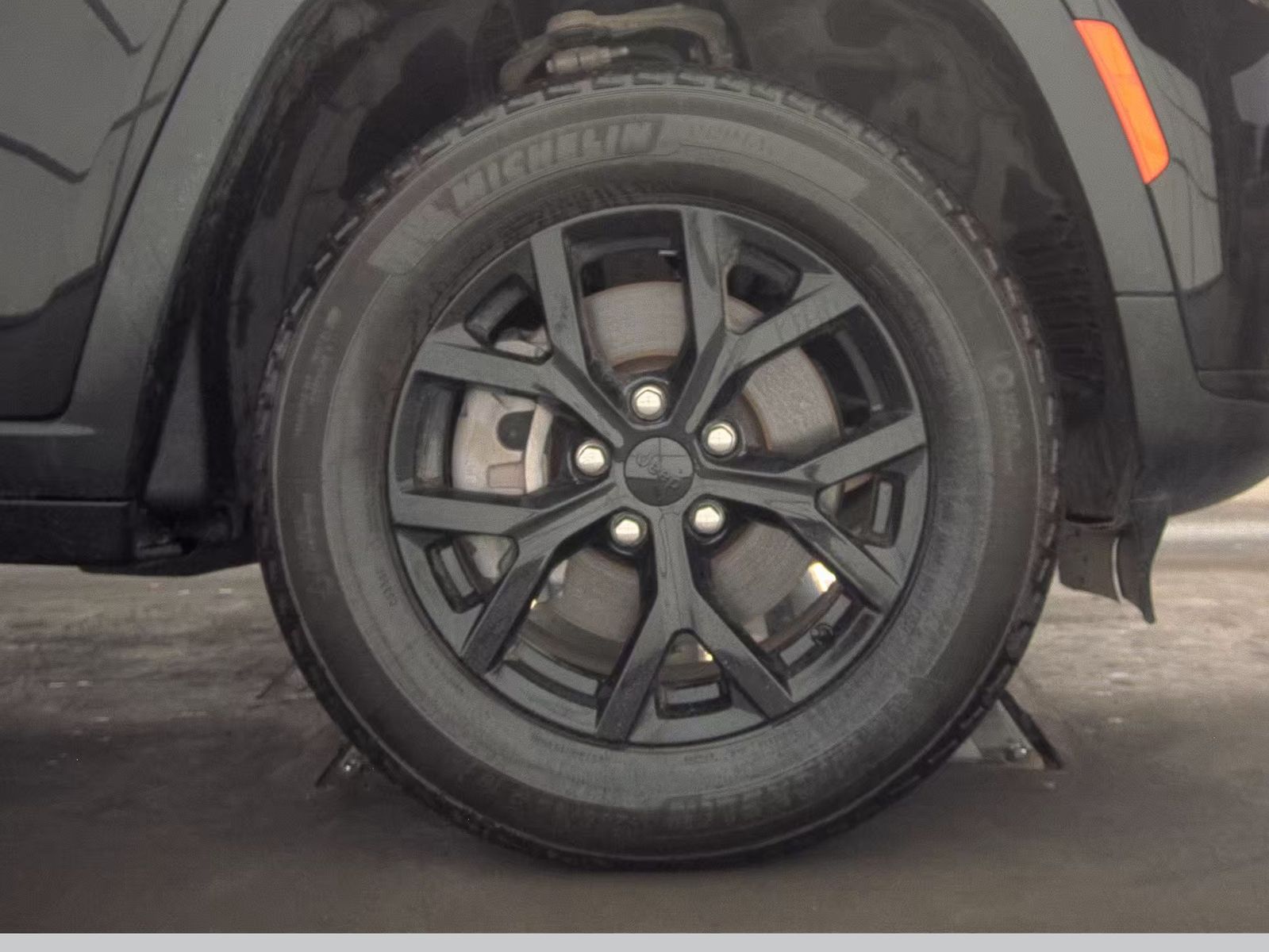 2024 Jeep Grand Cherokee L Altitude AWD