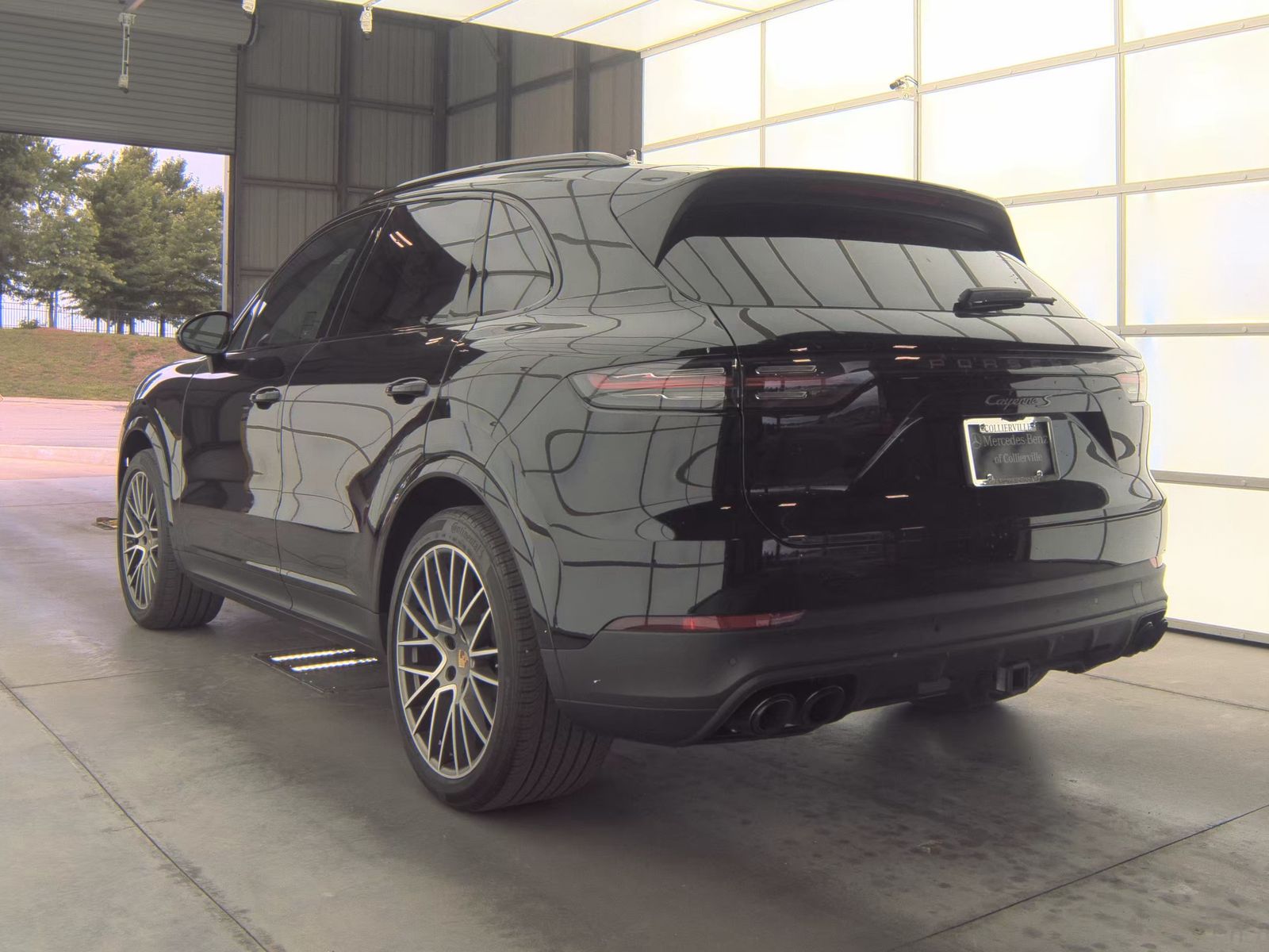PORSCHE CAYENNE - 9