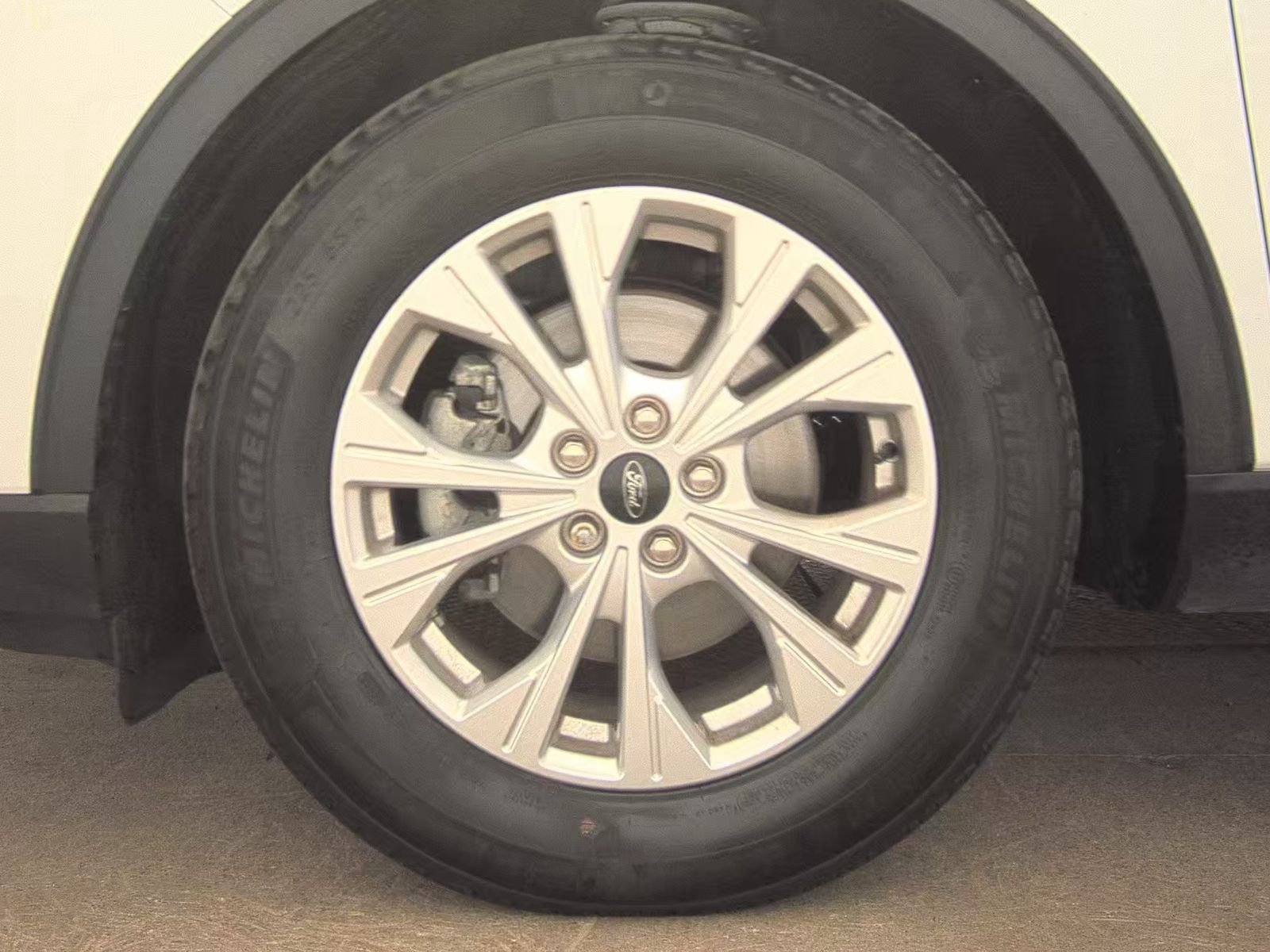 FORD ESCAPE - 10