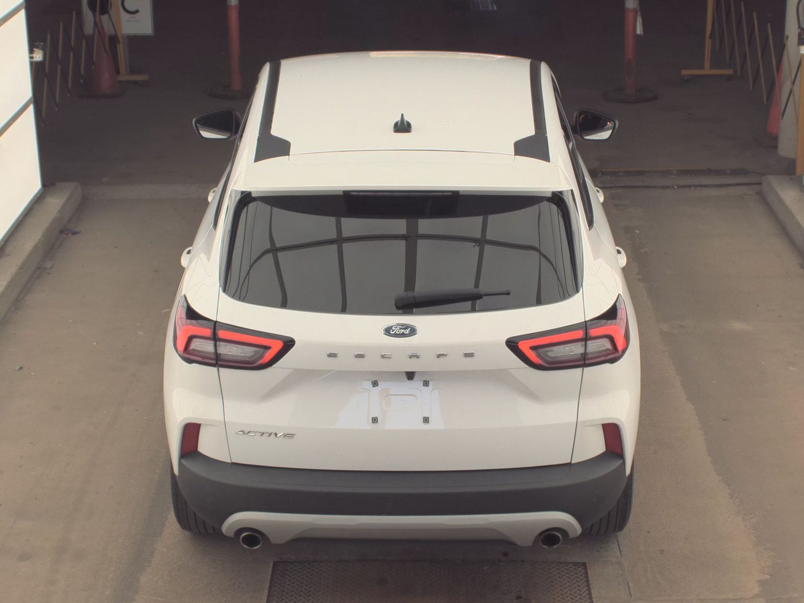 FORD ESCAPE - 7