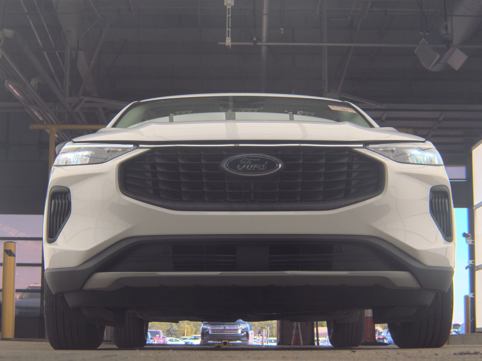 FORD ESCAPE - 4