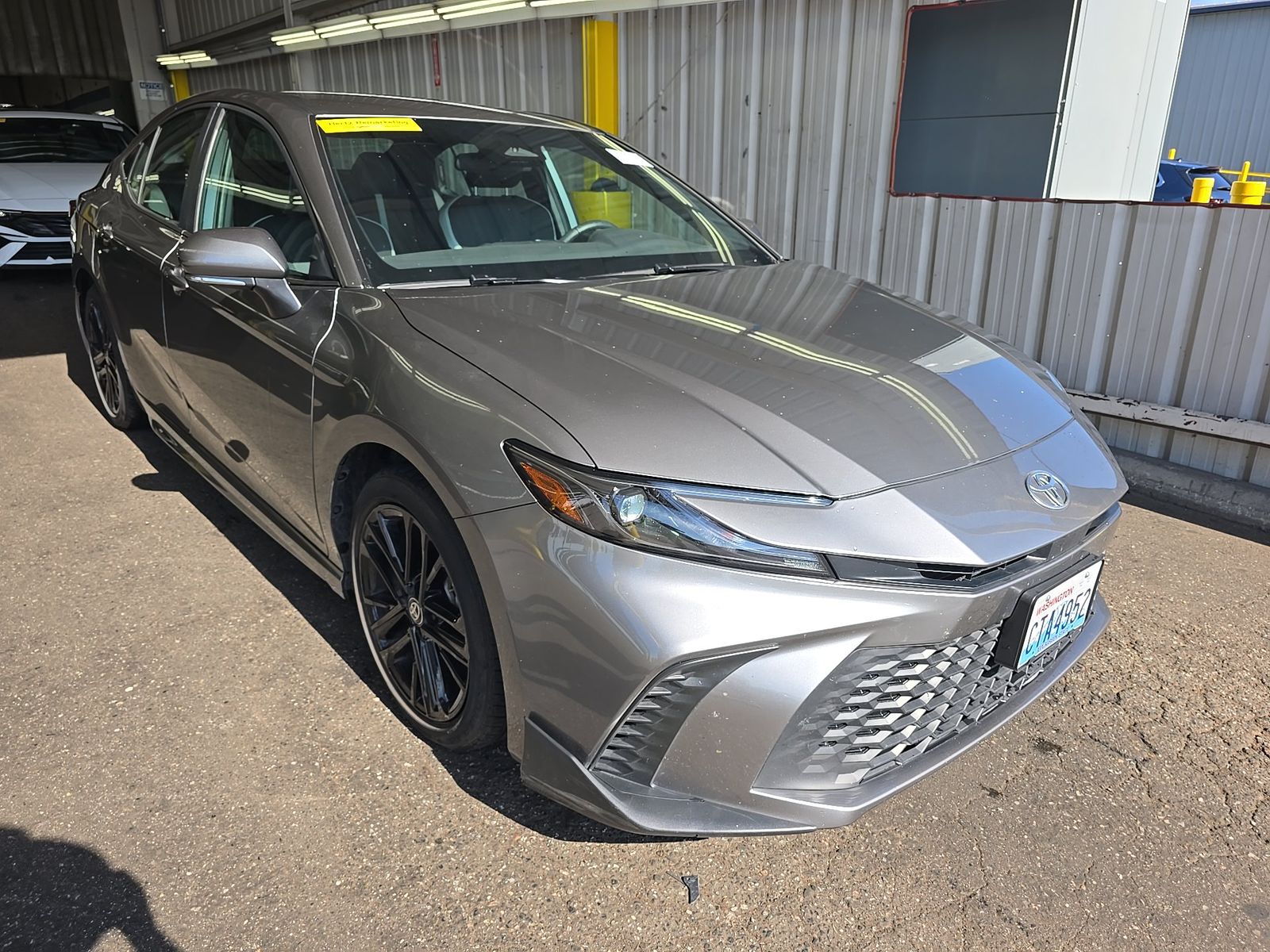 TOYOTA CAMRY - 4