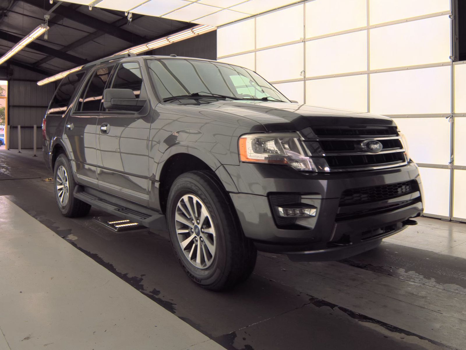 FORD EXPEDITION - 5