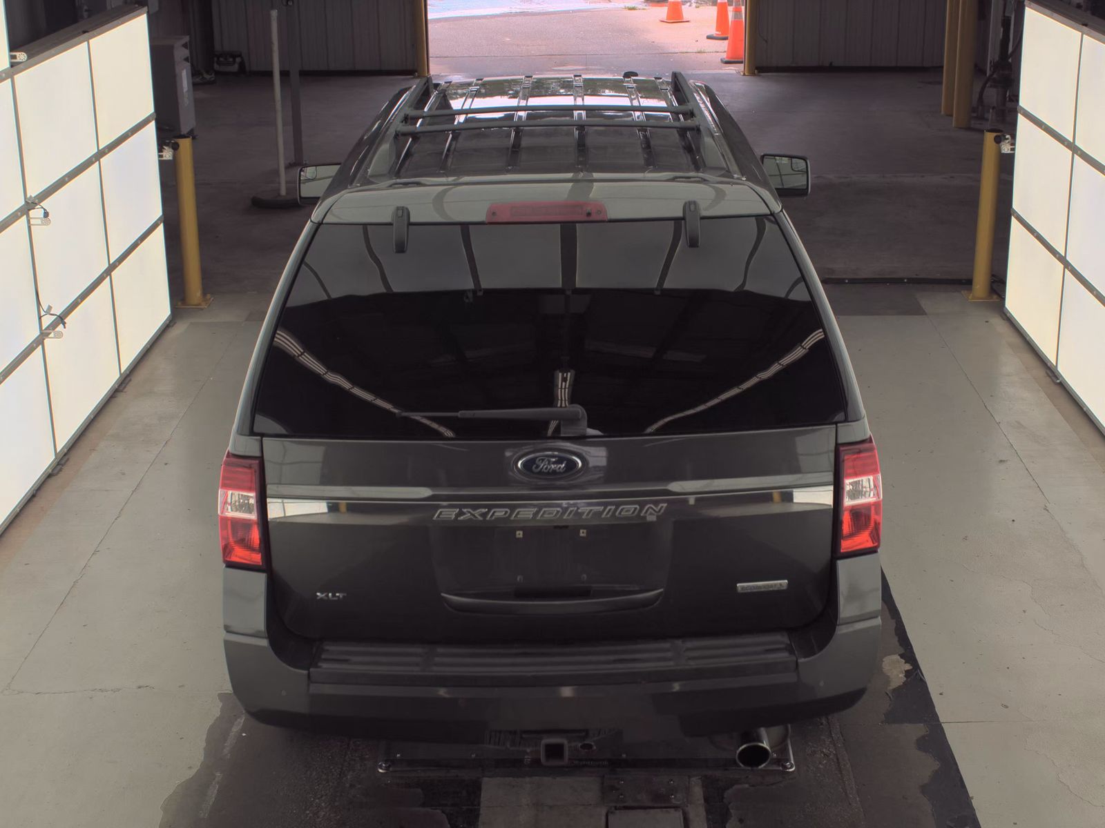 FORD EXPEDITION - 7
