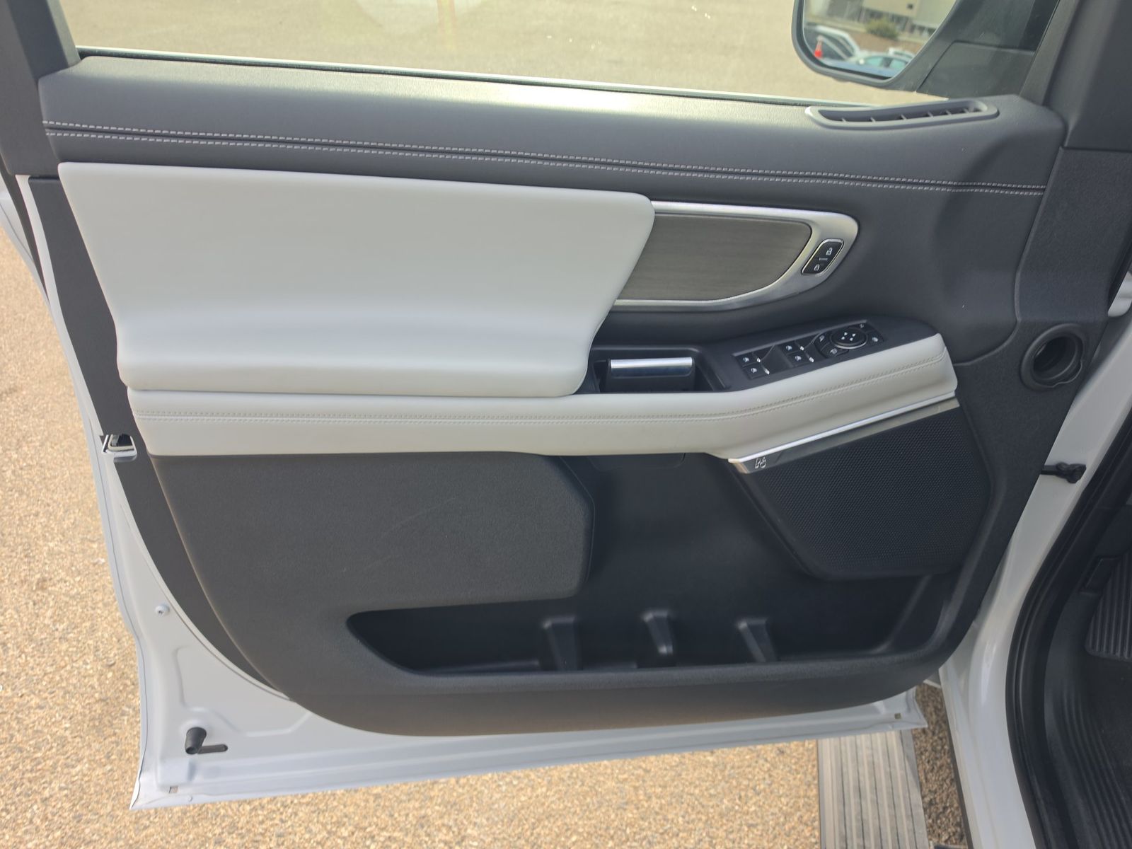 FORD EXPEDITION MAX - 10