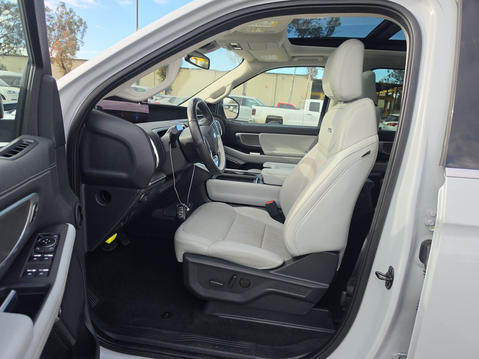 FORD EXPEDITION MAX - 8