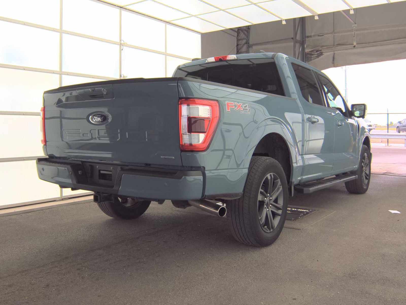 2023 Ford F-150 Lariat AWD