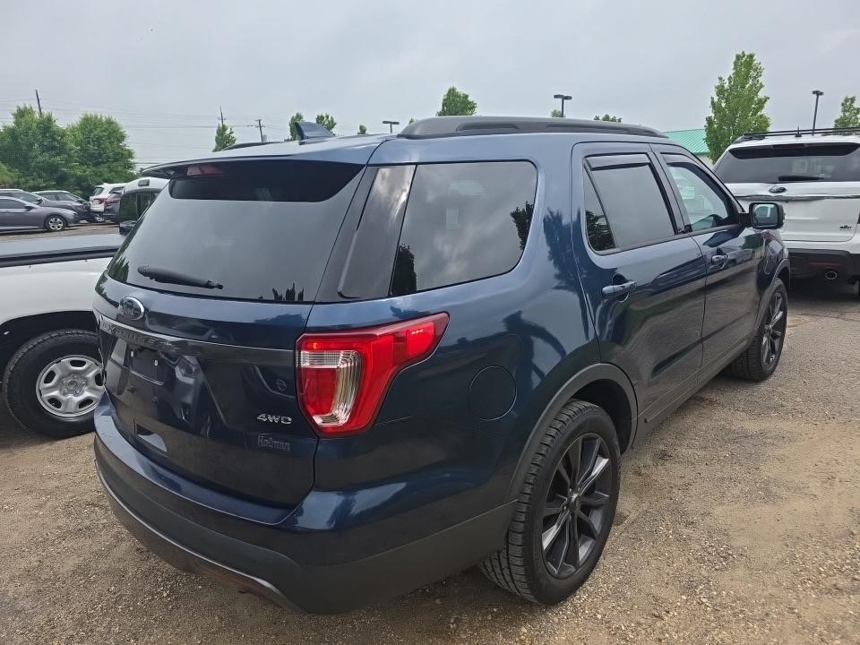 FORD EXPLORER - 5