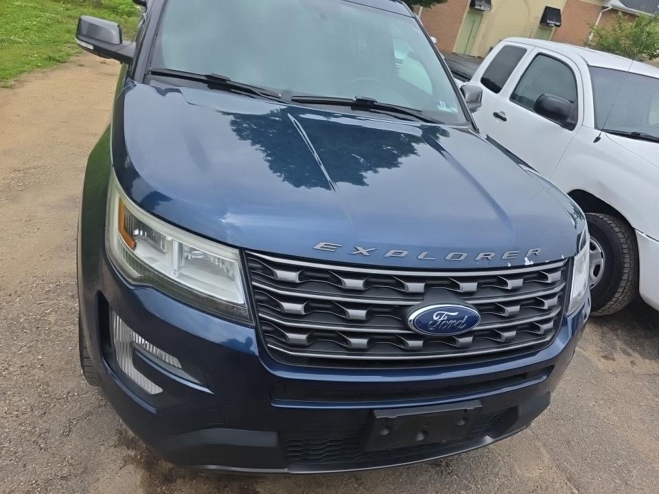 FORD EXPLORER - 3