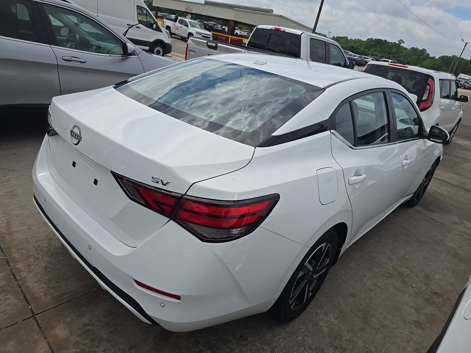 NISSAN SENTRA - 5