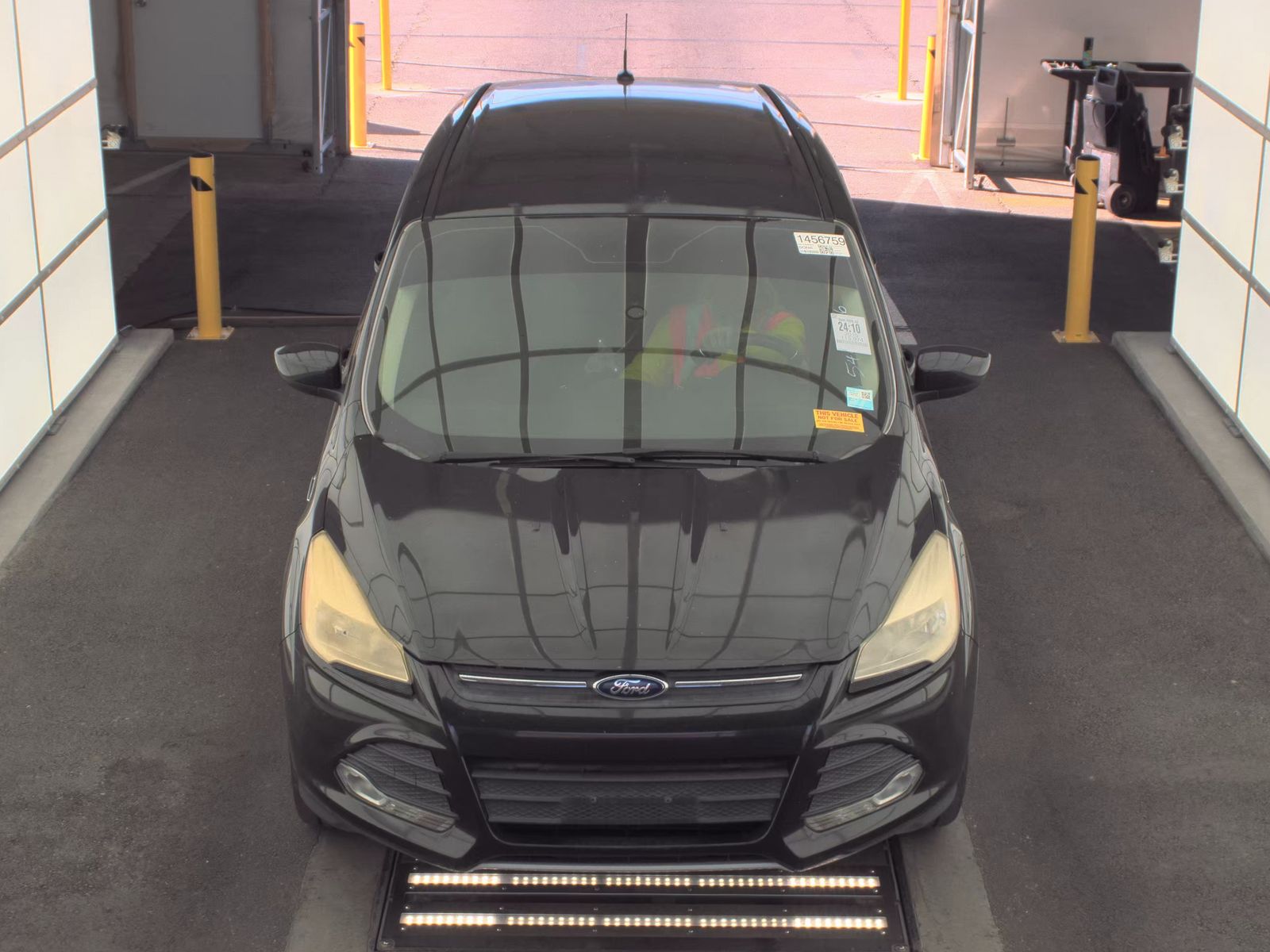 FORD ESCAPE - 3
