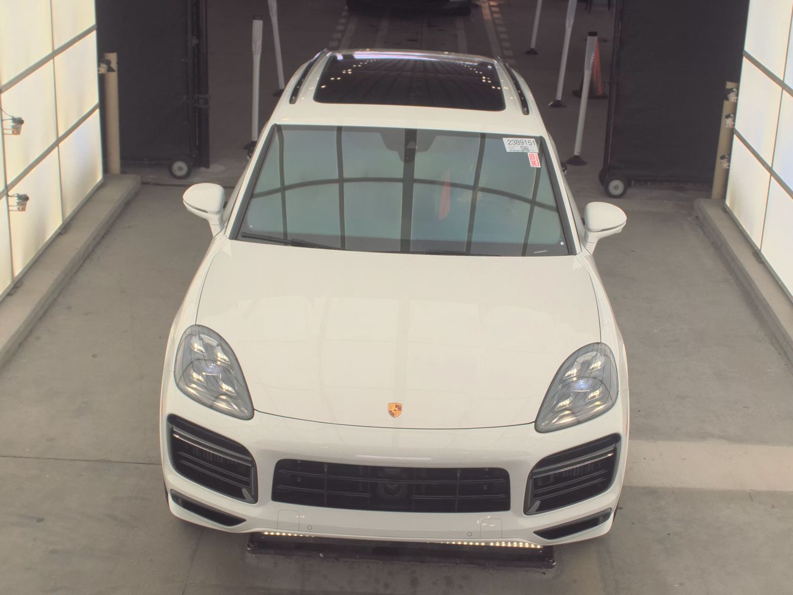 PORSCHE CAYENNE - 3