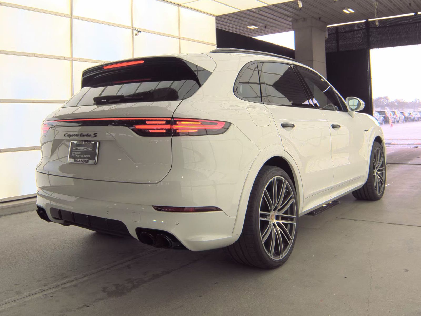 PORSCHE CAYENNE - 6