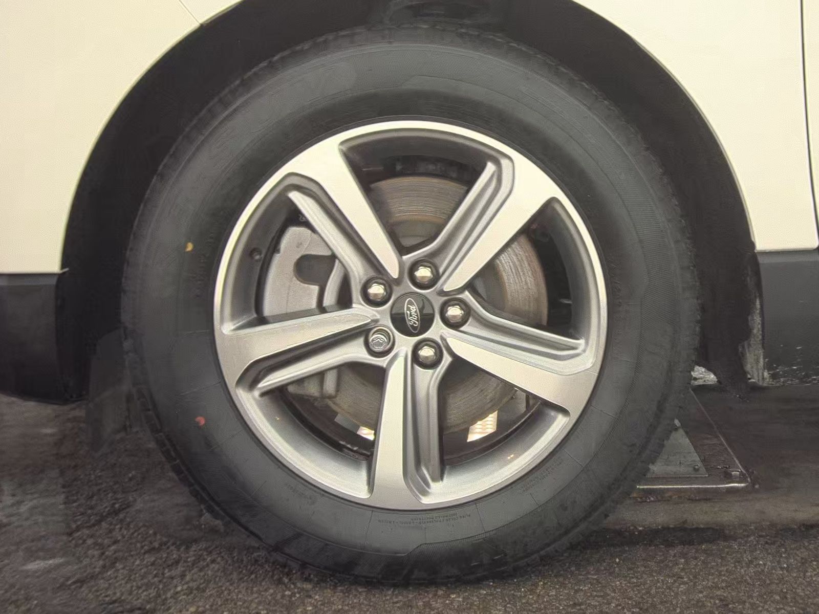 FORD EDGE - 10