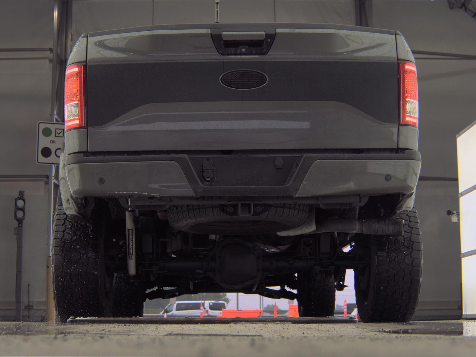 FORD F-150 - 8