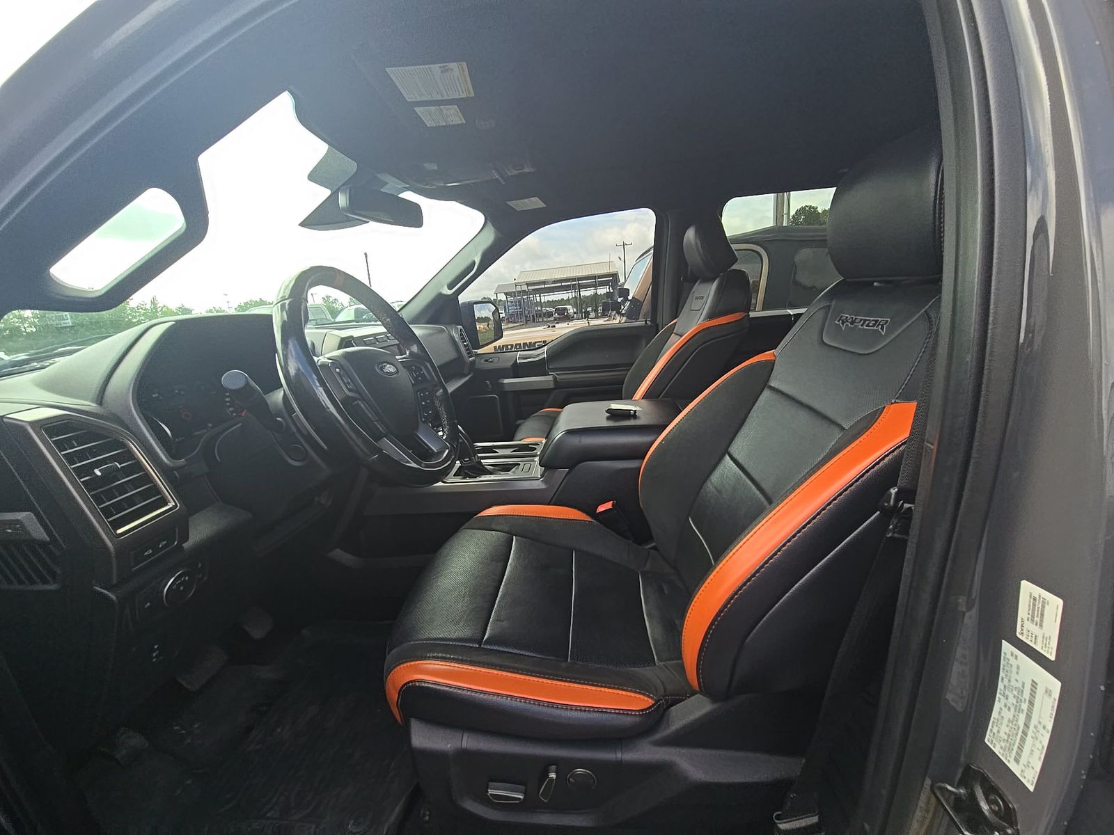 FORD F-150 - 8