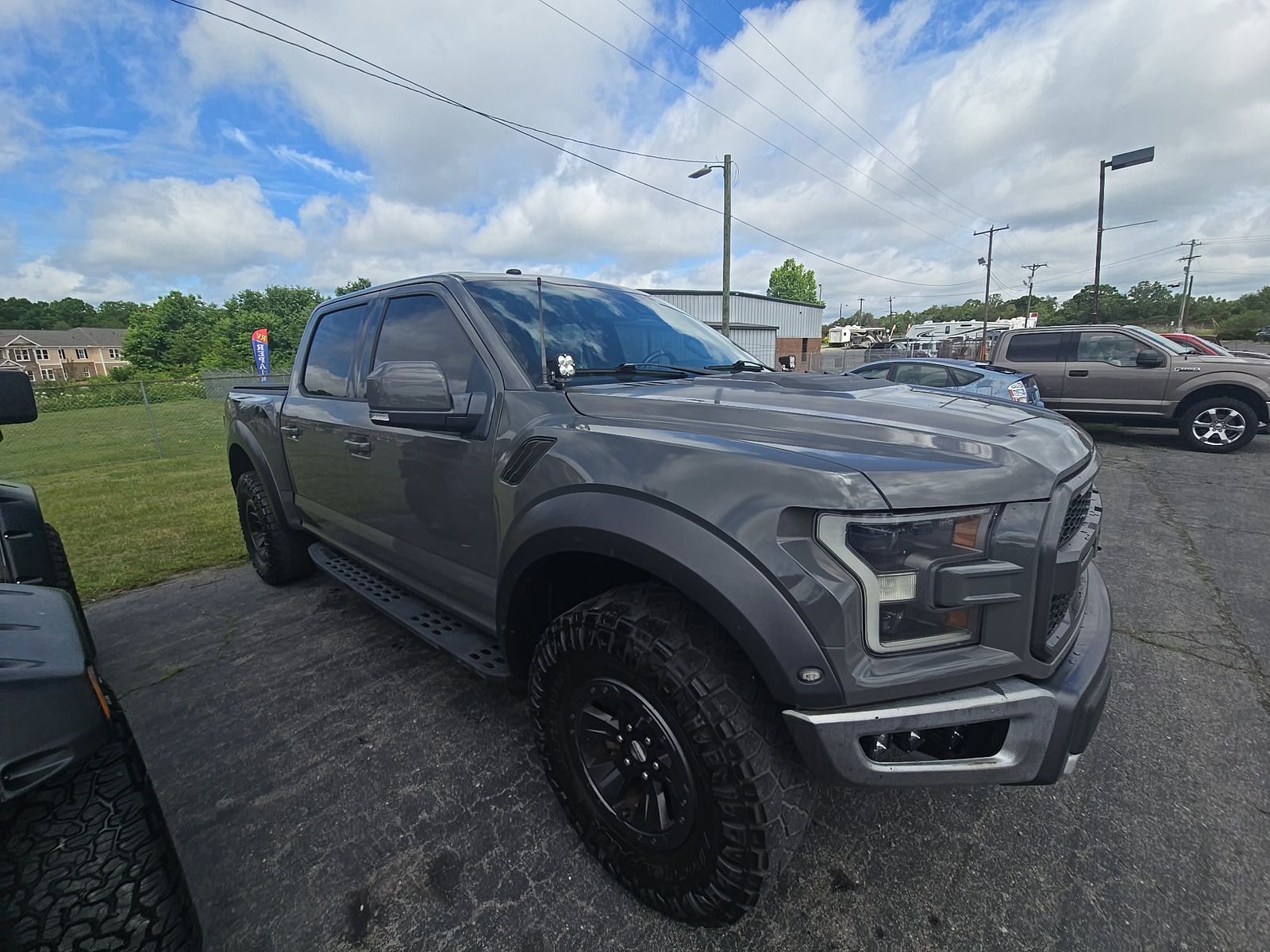 FORD F-150 - 4