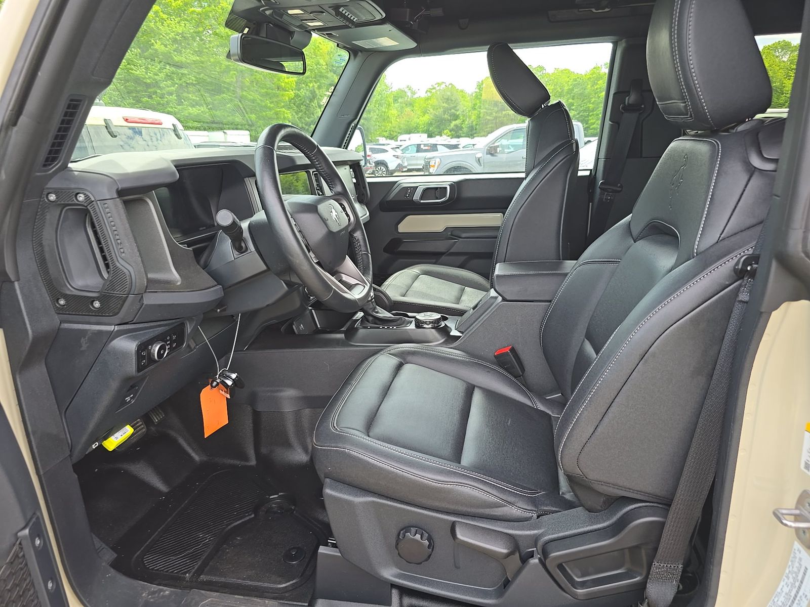 FORD BRONCO - 8