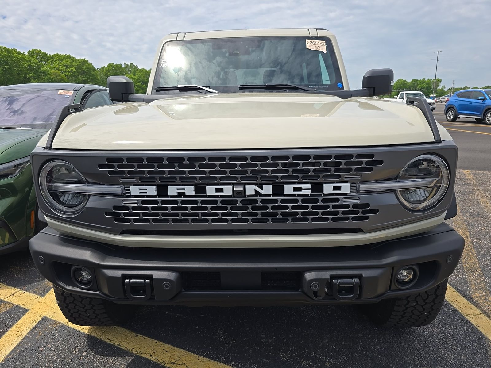 FORD BRONCO - 3