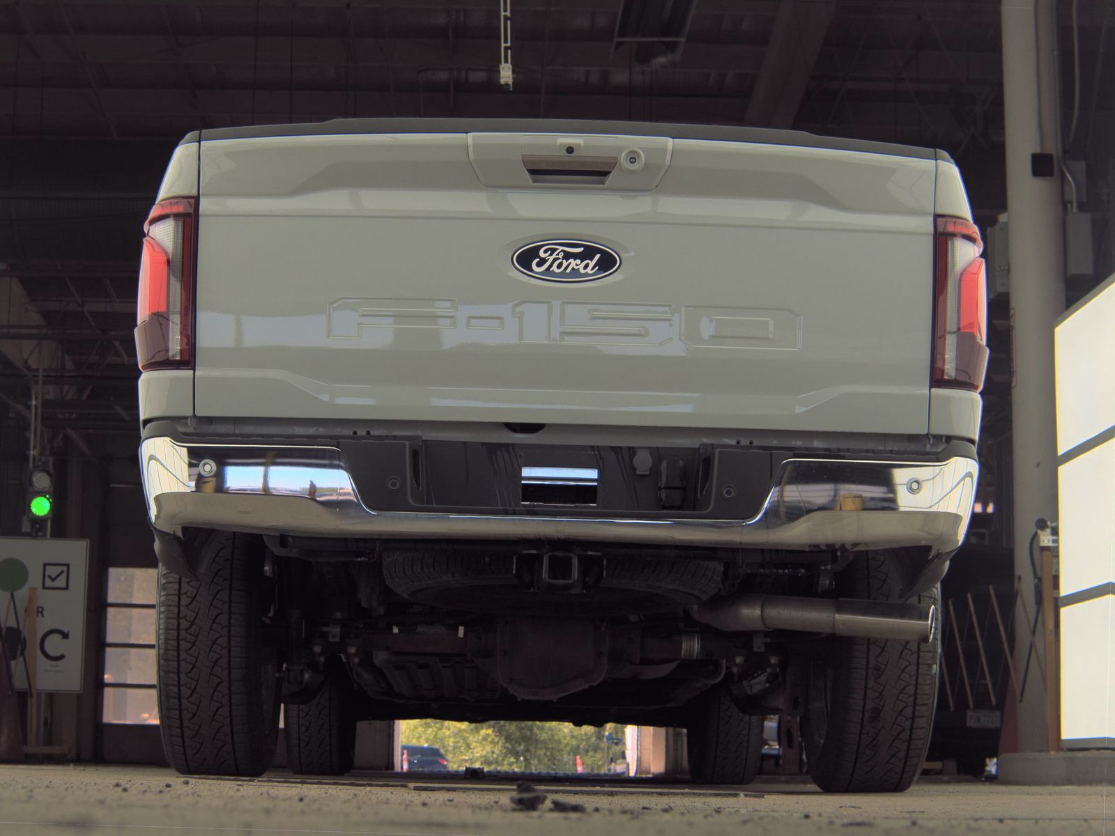 FORD F-150 - 8